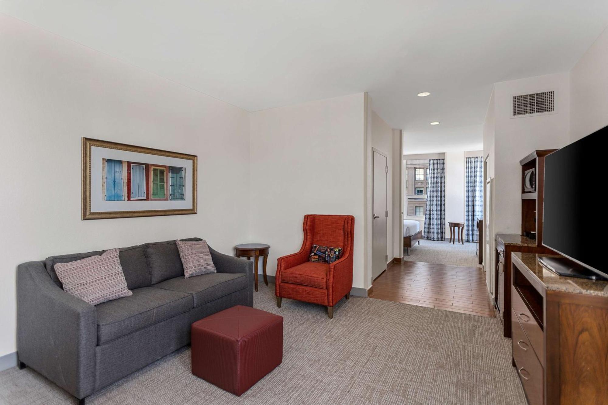 Hilton Garden Inn New Orleans French Quarter/Cbd Экстерьер фото