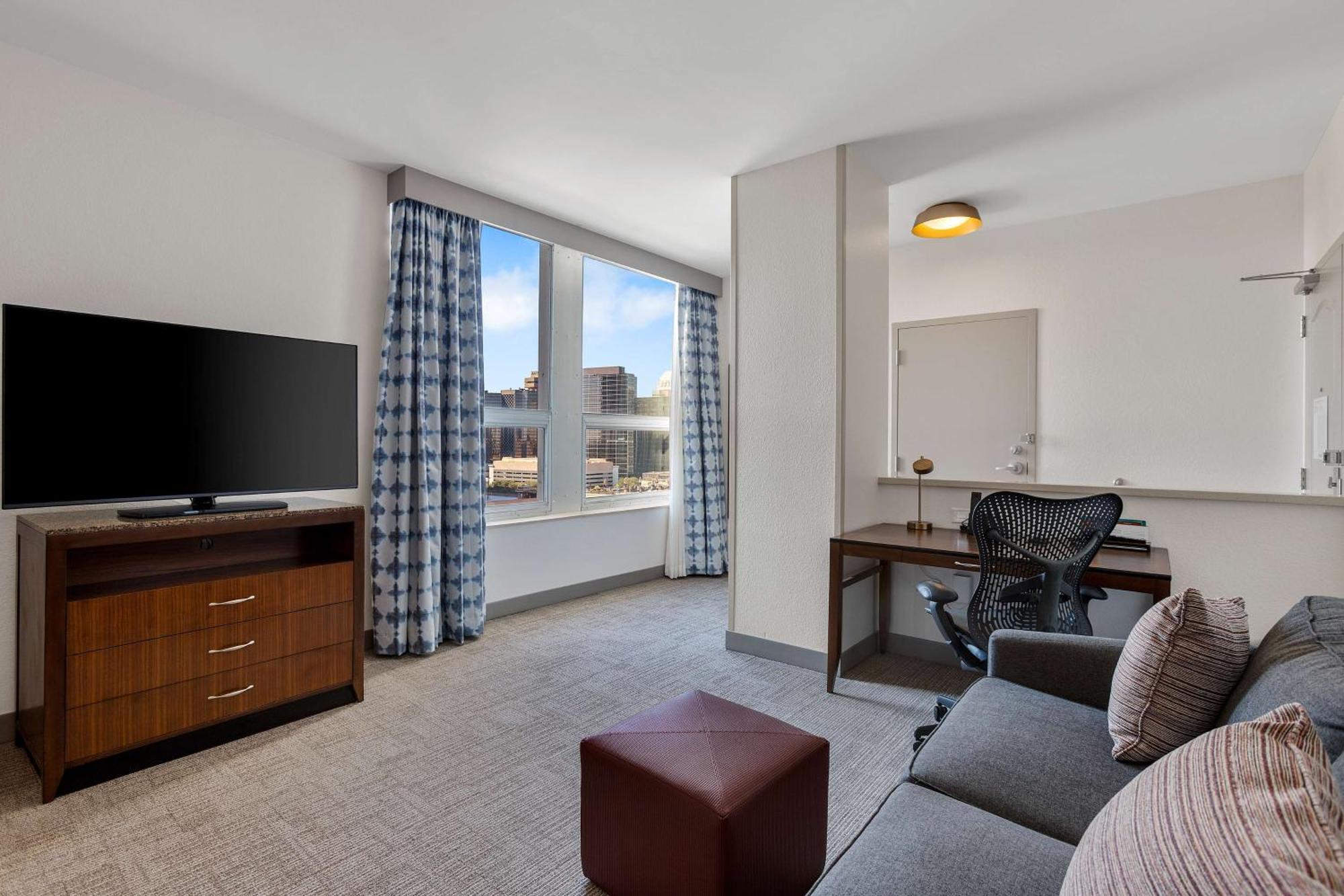 Hilton Garden Inn New Orleans French Quarter/Cbd Экстерьер фото