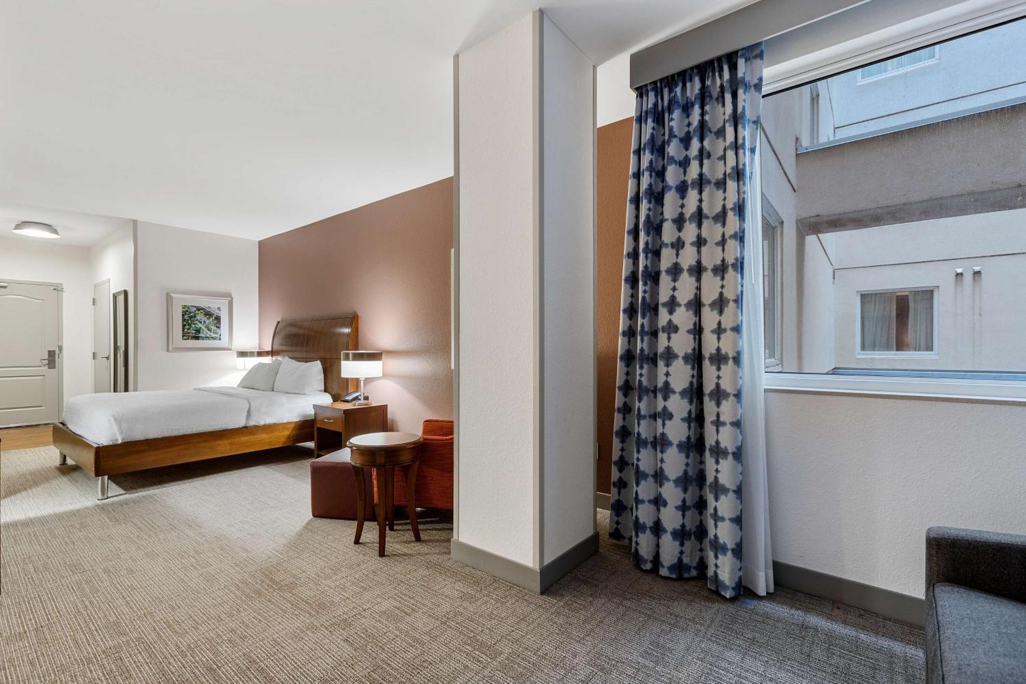 Hilton Garden Inn New Orleans French Quarter/Cbd Экстерьер фото